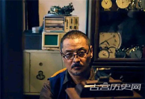 重生之门修表匠是谁 重生之门修表的老头真实身份 故宫历史网