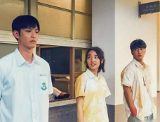 台影《夏日的柠檬草》剧情介绍