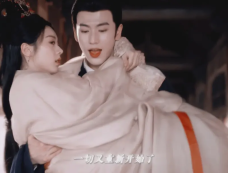 《度华年》活了2世的李蓉不知曾经和自己姐弟情深的太子为何最后都忌惮她