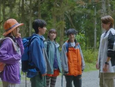 《如宝物般的玻璃珠》第1集分集剧情介绍