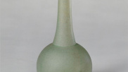 故宫馆藏越窑青釉直颈瓶