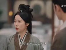 《度华年》“墙头草”母亲为什么突然敢打二叔