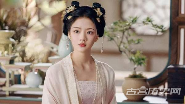 《锦绣安宁》女主重生了吗？