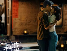 《另一种蓝》陈小满和柯岩复合