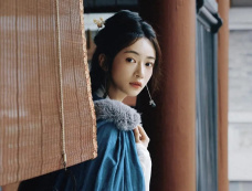 《墨雨云间》为什么假姜梨能逃出贞女堂真姜梨不能