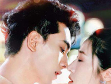 《把顶流宠成小娇夫》剧情介绍