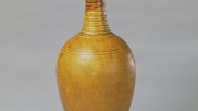 故宫馆藏黄釉凤首瓶