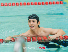 《妈妈朋友的儿子》第2集分集剧情介绍