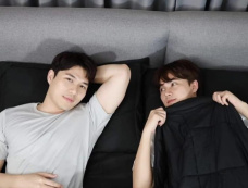 泰腐《只是朋友》剧情介绍