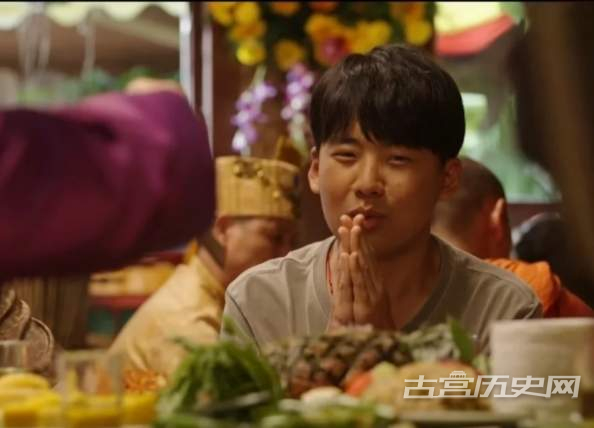 《边水往事》郭麒麟因擦手险丧命为什么？为什么不能擦手