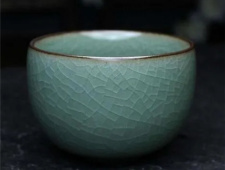 汝窑瓷器的釉色介绍