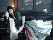 墨雨云间薛狸性格如何