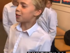 “你爸爸喜欢吃什么”网络梗词解释