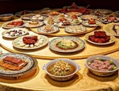 清朝时满汉全席菜品数量