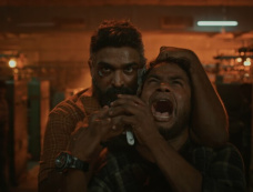 Netflix 电影《谁偷了垃圾桶》剧情看点：超狂理发师父亲为女复仇