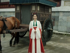 《墨雨云间》：薛芳菲被杀的真相