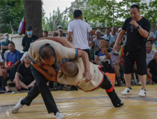 中国摔跤运动的历史