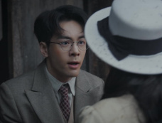 《孤舟》间谍老鹰是谁