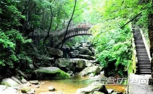 龙峪湾国家森林公园