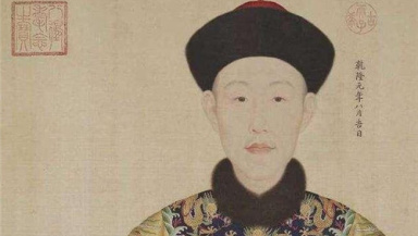 刘墉与乾隆是什么关系