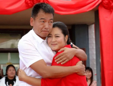 《彩虹》第2集分集剧情介绍