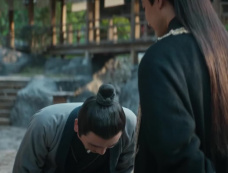 《与君相刃》第6集分集剧情介绍