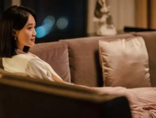 《错位》顾己鸣和苏真真是真心相爱吗