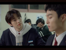 韩剧《黑帮的我成了高中生》最后大叔把身体还给原主了吗