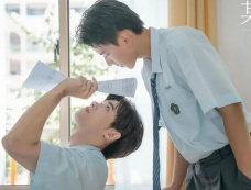 BL剧《某某》每周几更新