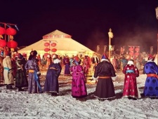 蒙古族春节的节日风俗