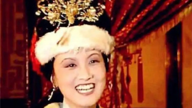 《红楼梦》王熙凤在娘家的地位