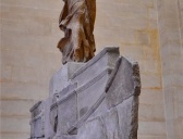 卢浮宫胜利女神像如此残缺为什么还是镇馆之宝之一