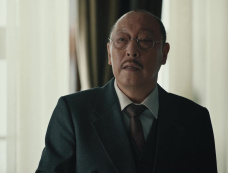 《暗夜与黎明》是谁杀害了王力群