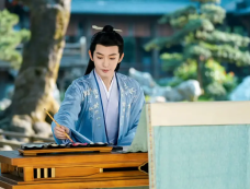 《长相思》中小夭和相柳为什么能种蛊