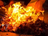 中元节为什么要烧纸钱