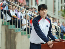 《树下有片红房子》第30集分集剧情介绍