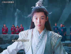 少年白马醉春风顾家和晏家是一个吗