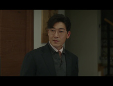 《白雪公主必须死》第2集分集剧情介绍