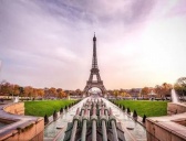 法国被称为浪漫之国的原因