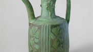 故宫馆藏绿釉剔刻花卉纹执壶