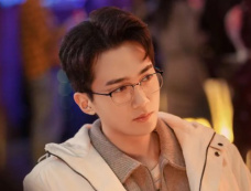 《你比星光美丽》第28集分集剧情简介