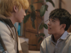 《路过我年少时光的蓝色》刘明扬谭茵结局