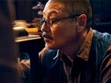 《重生之门》先生是谁