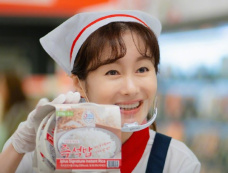 《浪漫这一家》第1集分集剧情介绍