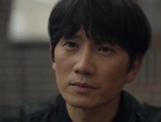 韩剧《联结》第11集分集剧情介绍