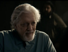 美剧《企鹅人》每周几更新