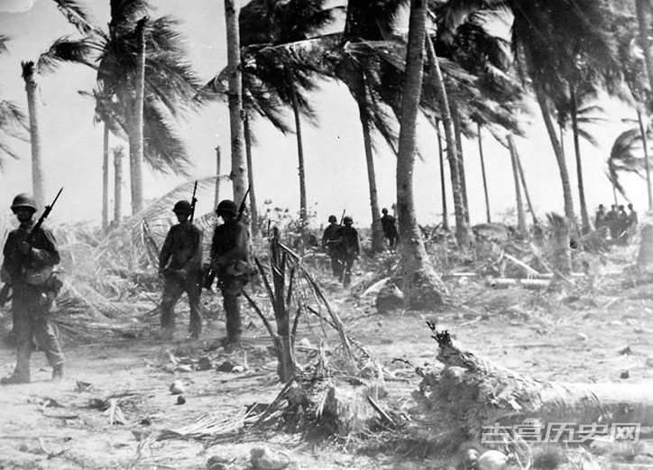 太平洋战争期间，美军于1944年2月在马绍尔群岛對日军进行的登陆战役。