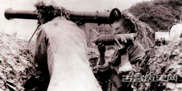 巴祖卡在国内战场就缴获过，超级巴祖卡则是在朝鲜战争中缴获的，很快，国产90毫米火箭筒（51式）就出现了（口径改为90mm），在朝鲜战争中成为我军威力最大的步兵反坦克武器。