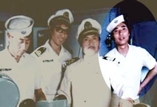 有意思的是，陈佩斯（右一）也在片中打酱油，饰演南越敌舰水兵。