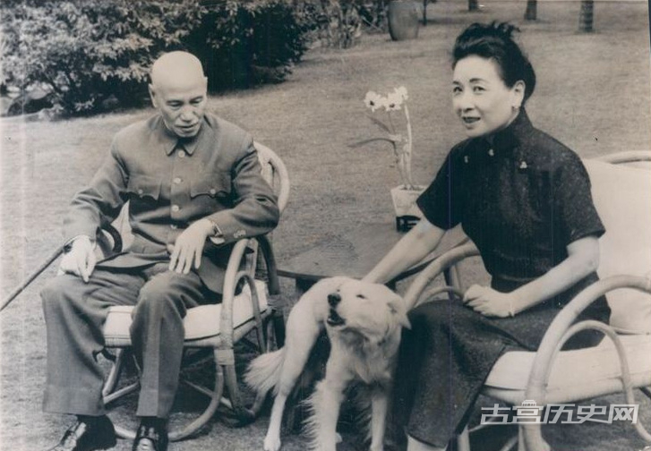 1962年的蒋介石宋美龄。
